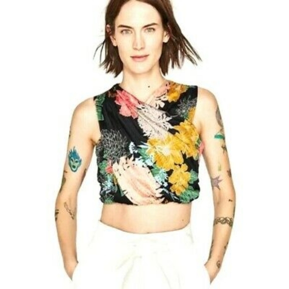 Zara floral crop top - Picture 1 of 3